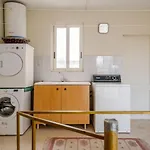 Santa Rita Of Majestic Townhouse Victoria