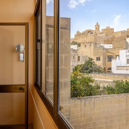 Santa Rita Of Majestic Townhouse