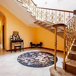 Santa Rita Of Majestic Townhouse 펜션