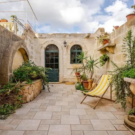 Santa Rita Of Majestic Townhouse